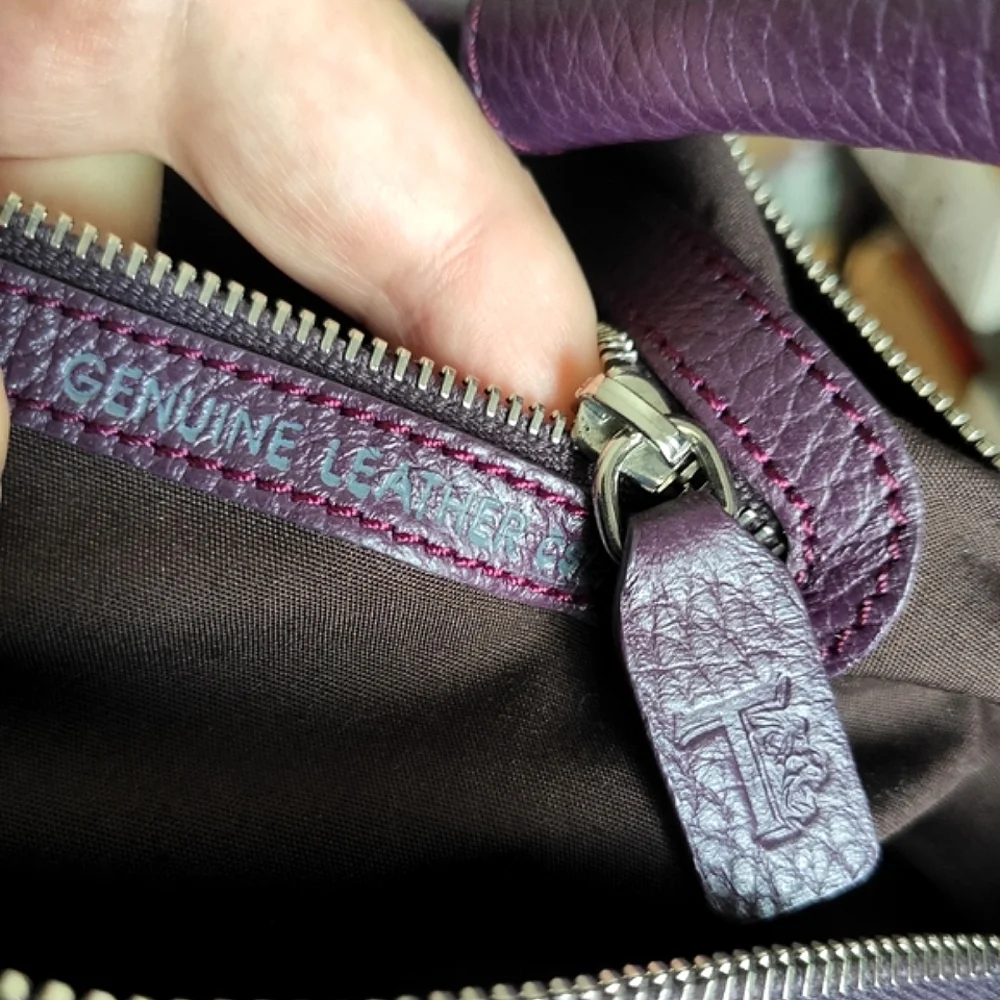 Tod's Charlotte Media Hobo Cargo Pockets Purple Leather Bag